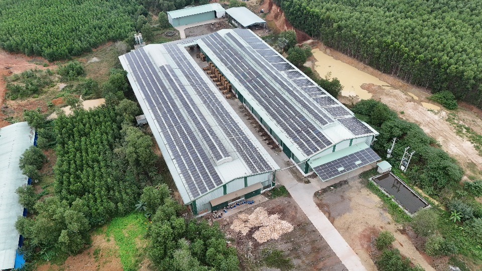 Điện mặt trời áp mái Nhà xưởng Gia Thịnh – Công suất 880kWp
